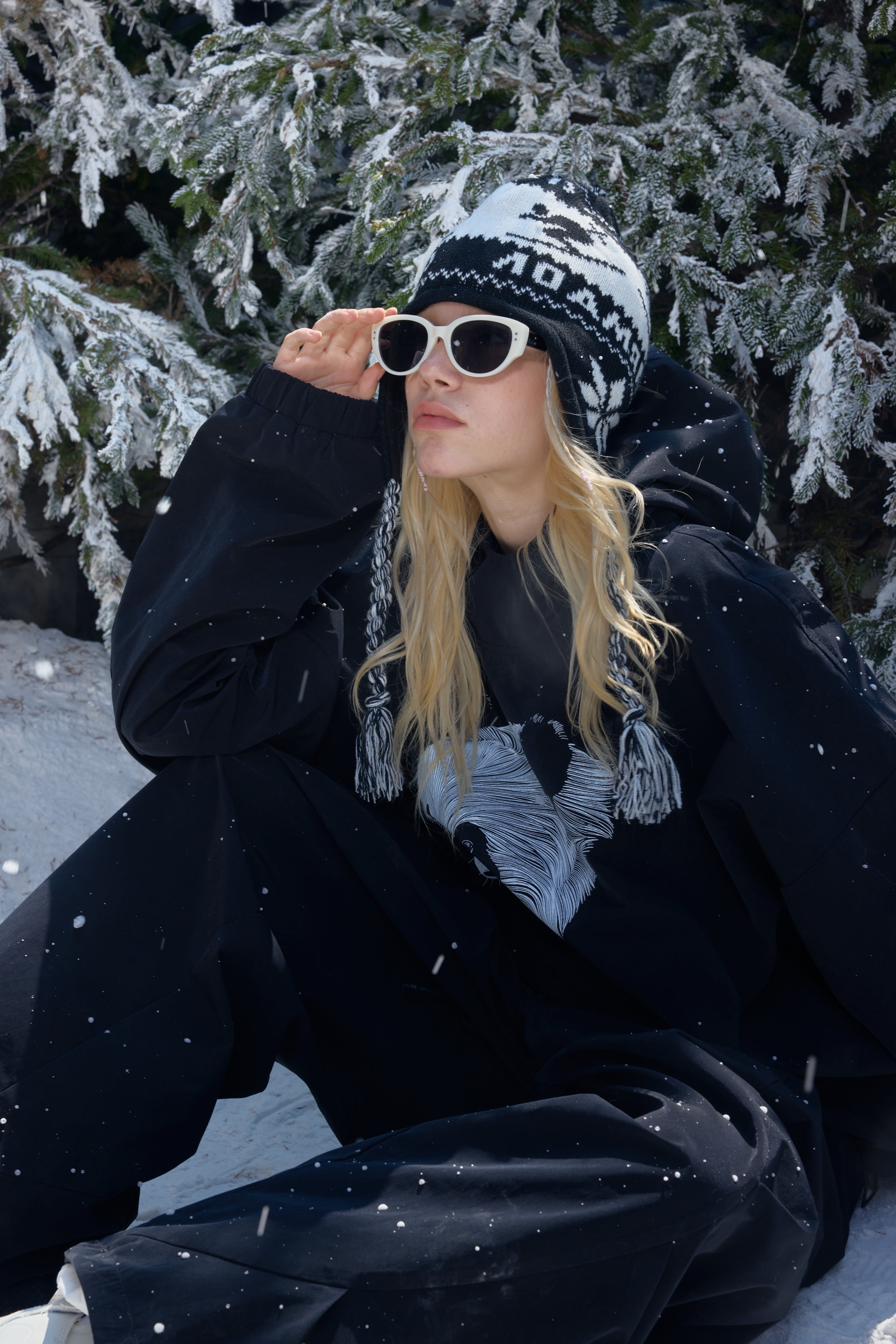 Panda Print Snowboard Hoodie – Waterproof Unisex | Hellystudio