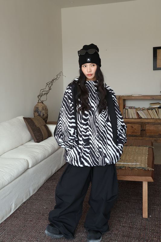 Hellystudio Zebra Print Color Block Snowboard Jacket – Unisex